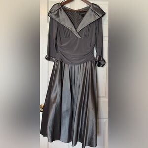 Beautiful dress by Jessica Howard